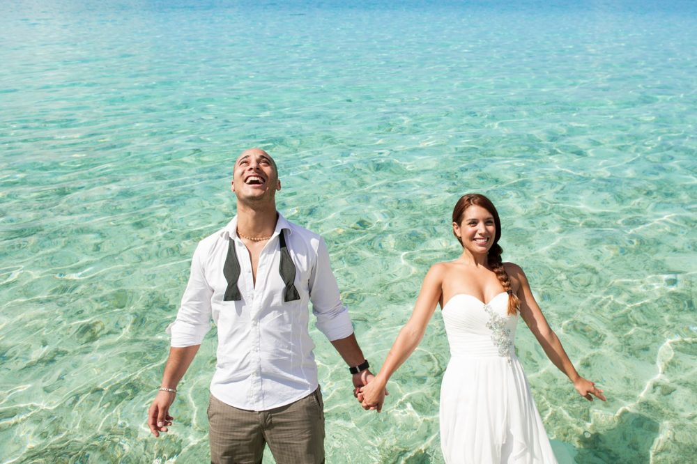 Séance Trash The Dress Sofitel Moorea - Plage de Temae