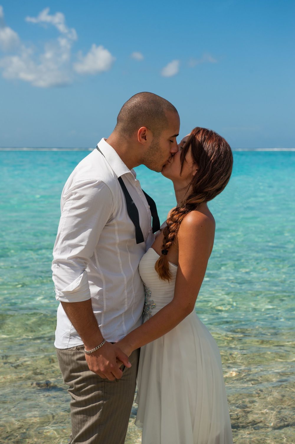 Séance Trash The Dress Sofitel Moorea - Plage de Temae
