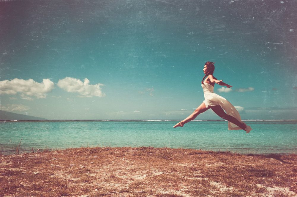 Séance Trash The Dress Sofitel Moorea - Plage de Temae