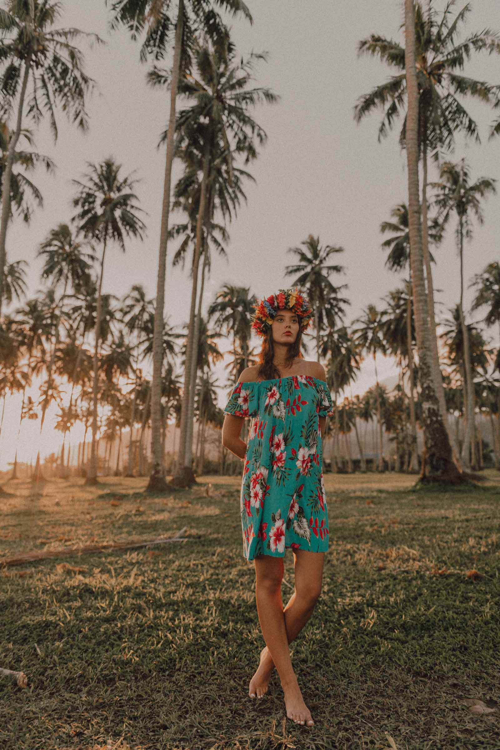 Séance photo sous les cocotiers à Tahiti