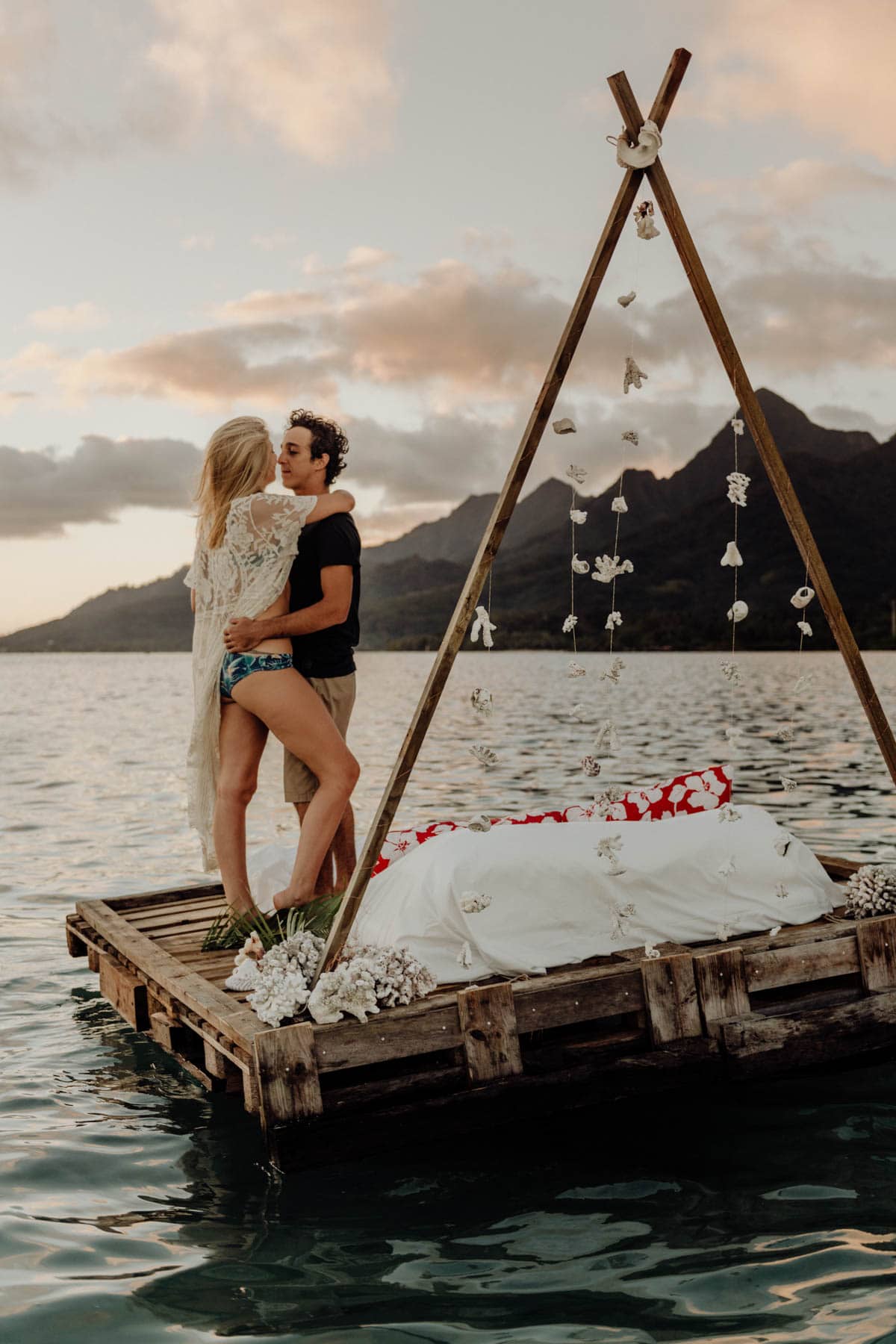 Un lit sur le lagon Moorea