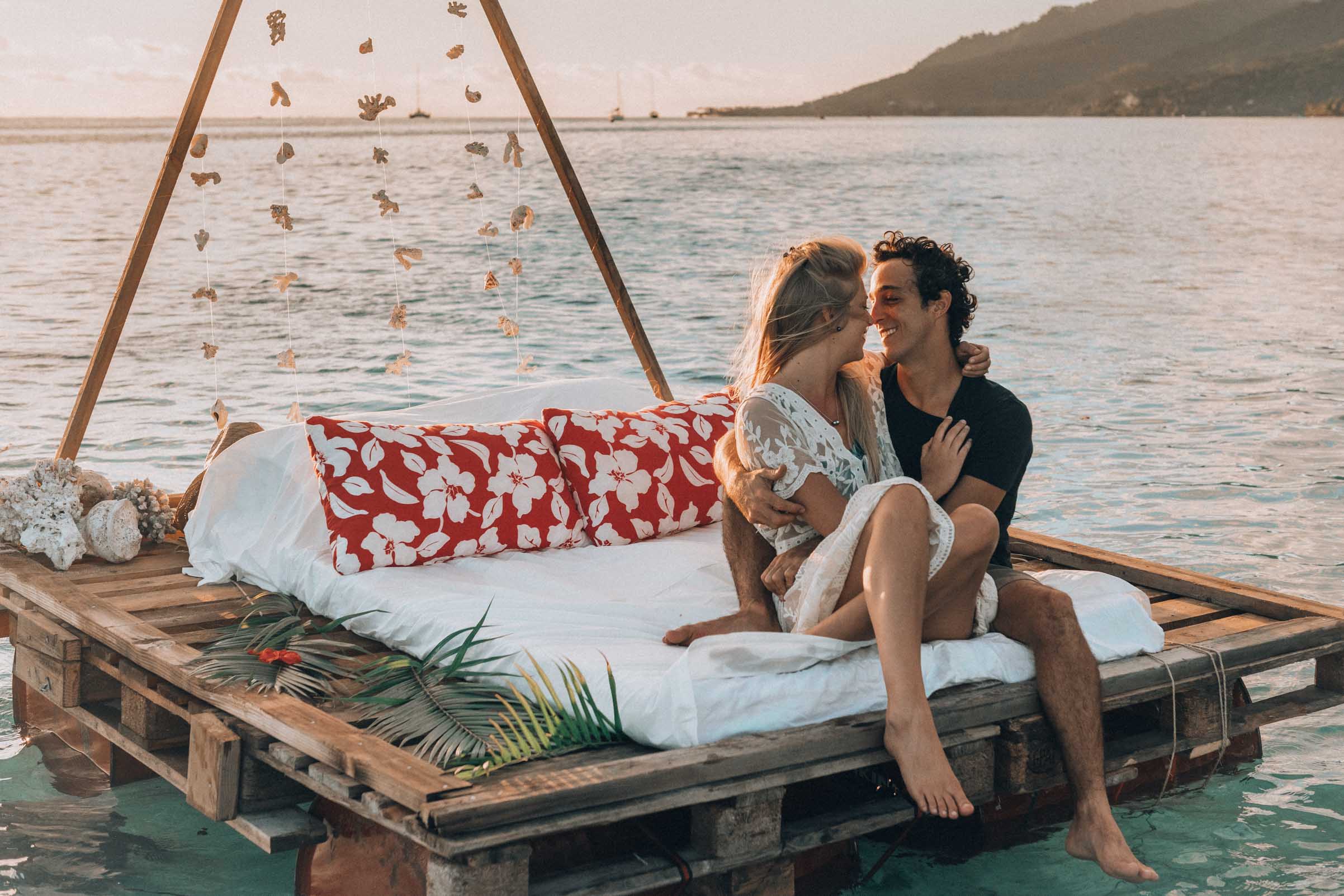 Un lit sur le lagon Moorea