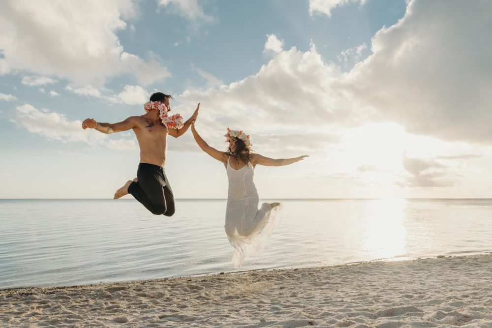 Couple photoshoot Matira Beach Bora Bora