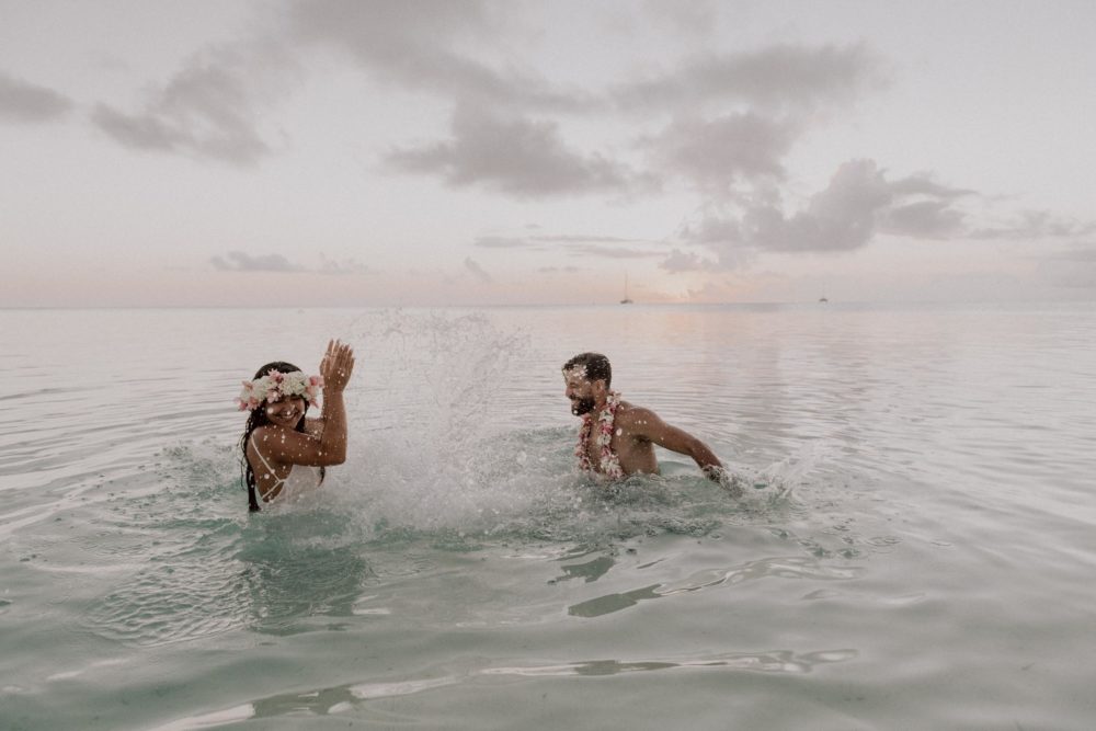 Couple photoshoot Matira Beach Bora Bora