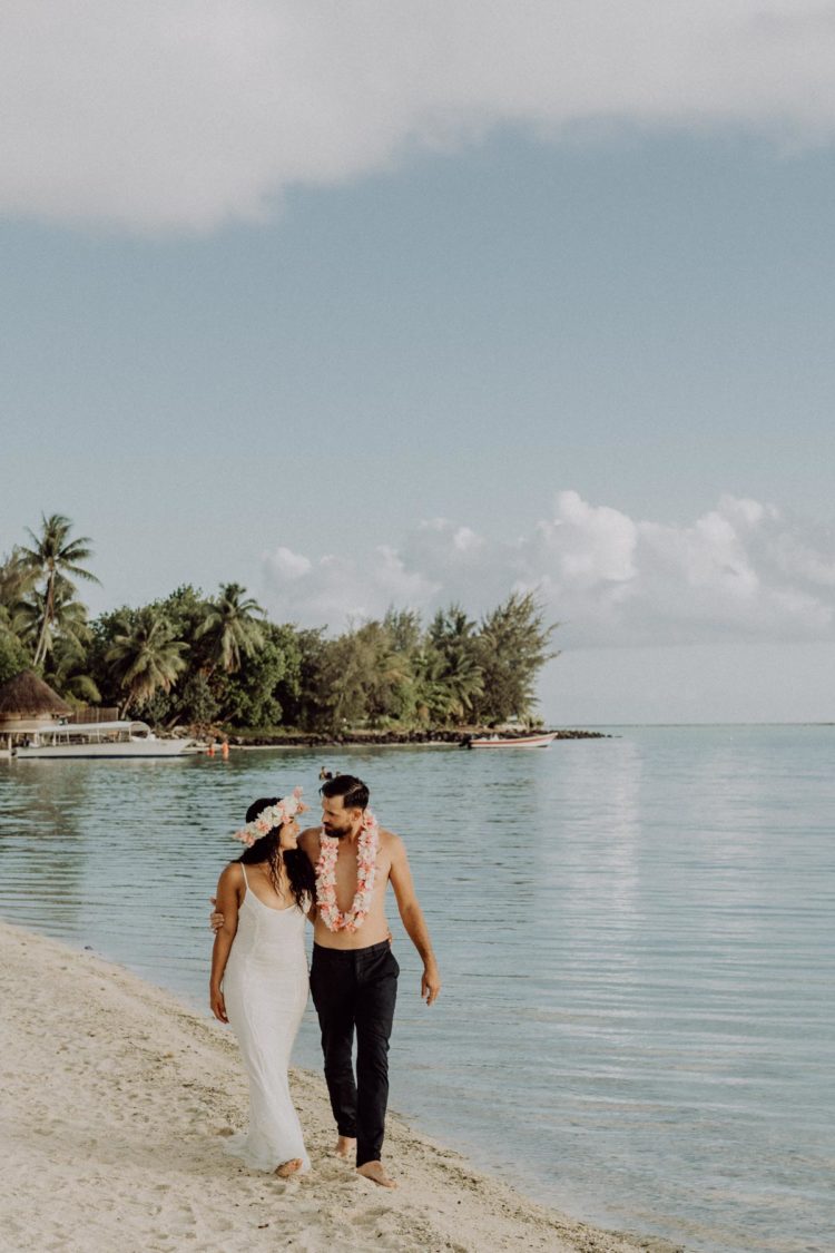 Séance photo couple plage matira bora bora