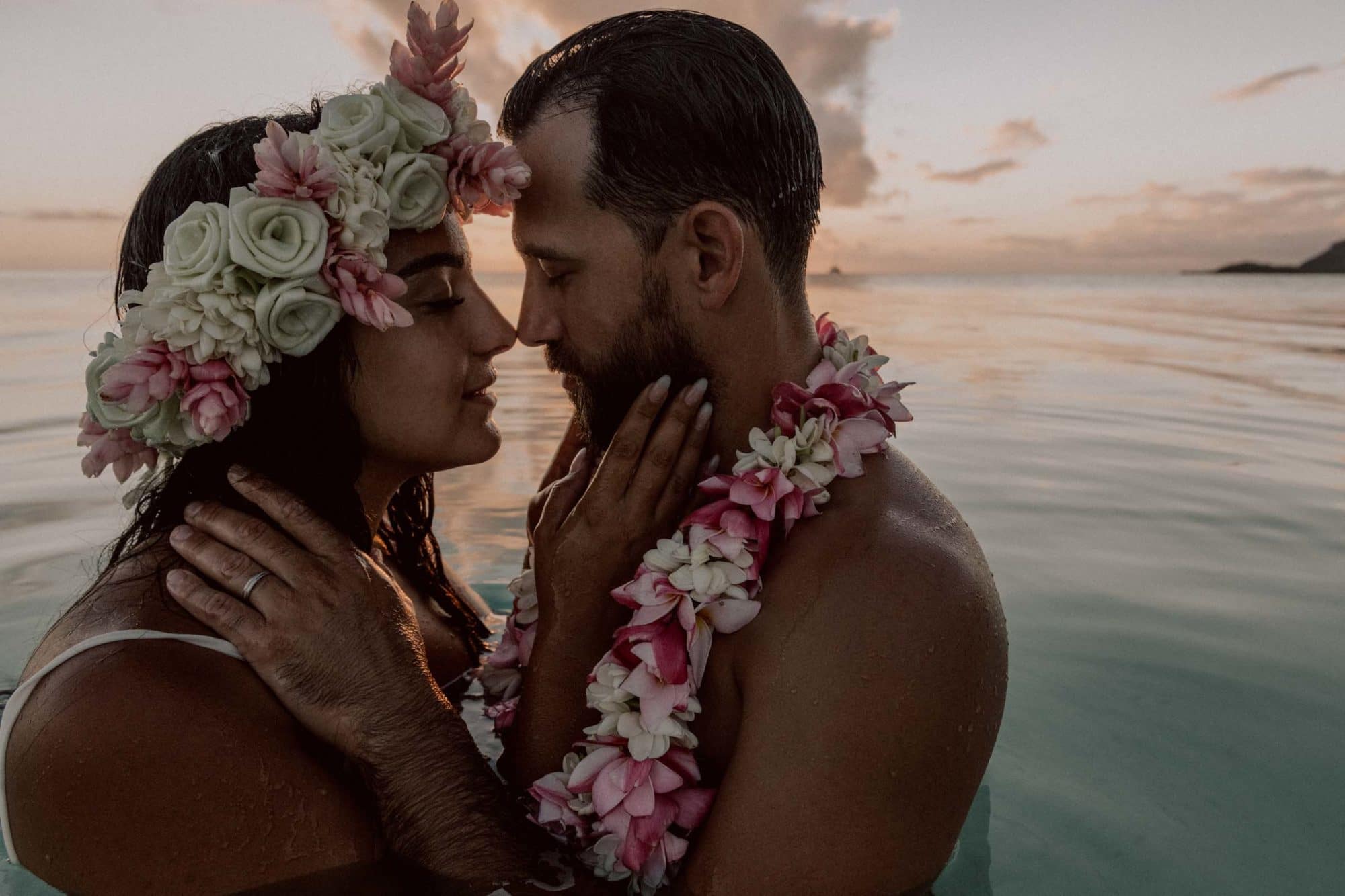 Séance photo couple plage matira bora bora