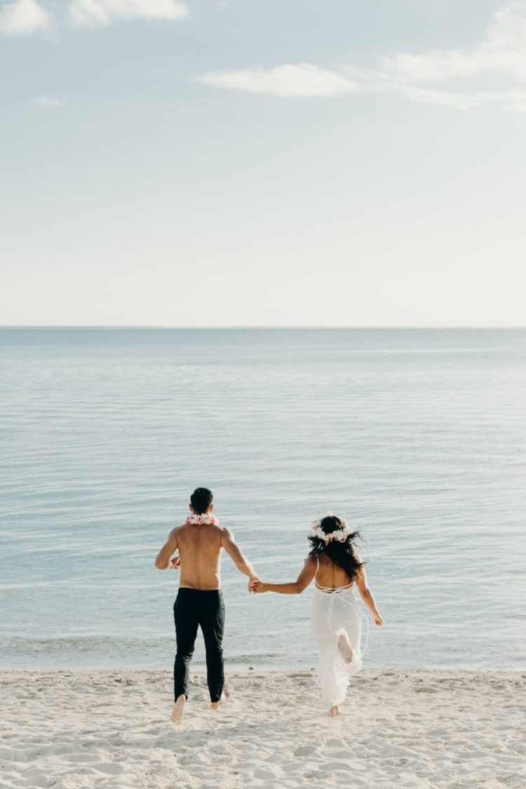 Séance photo couple plage matira bora bora