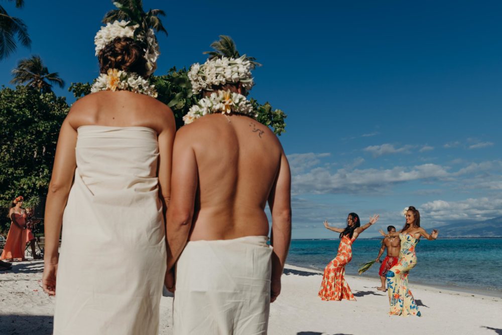Wedding photographer sofitel moorea