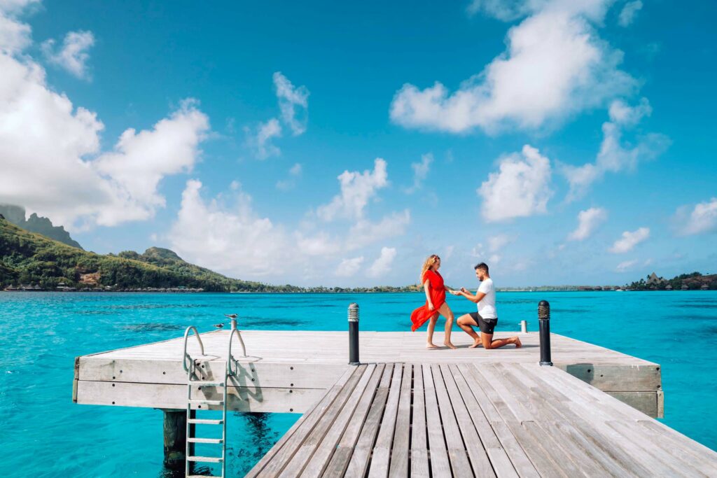 Photoshoot at the Intercontinental Le Moana Bora Bora - Overwater deck